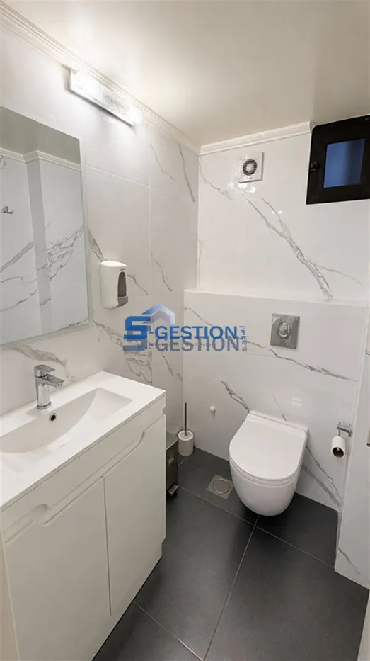 Office for Rent in Achrafieh