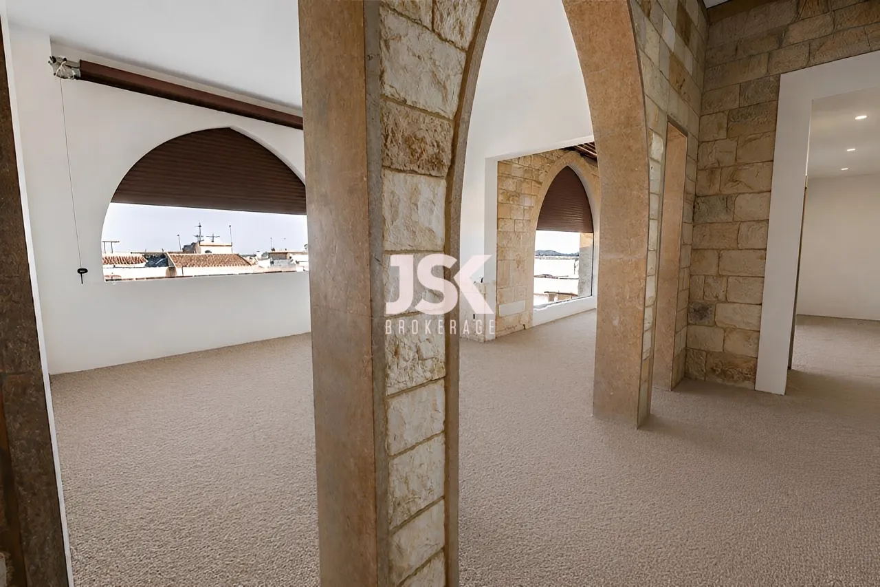 Building for Sale in Bsous