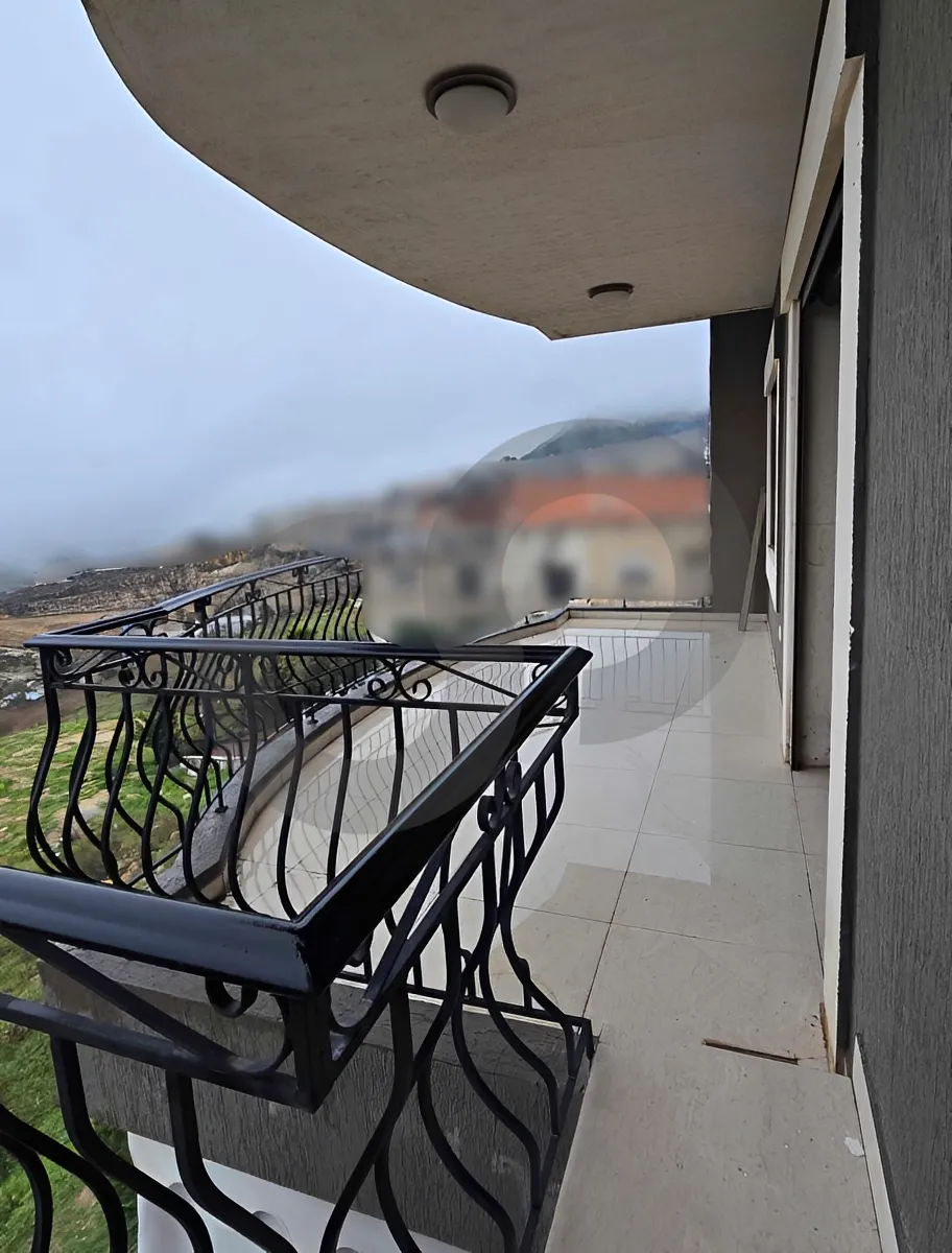 Apartment for Sale in Aley, Lebanon - 3 bed, 3 bath