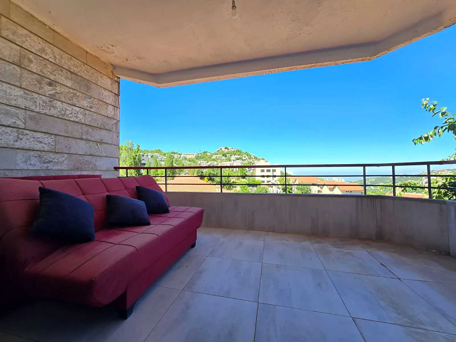 Apartment for Sale in Faytroun