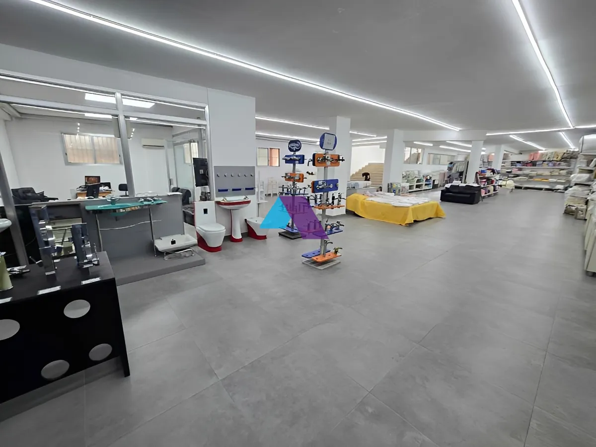 Warehouse for Sale in Mar Takla, Hazmieh