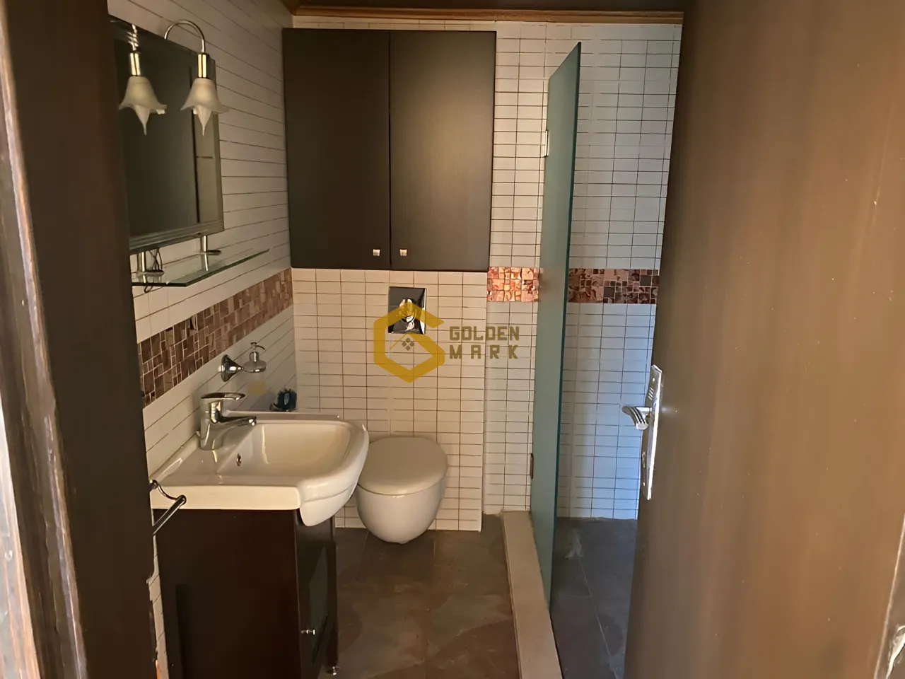 Apartment for Sale in Haret Sakher