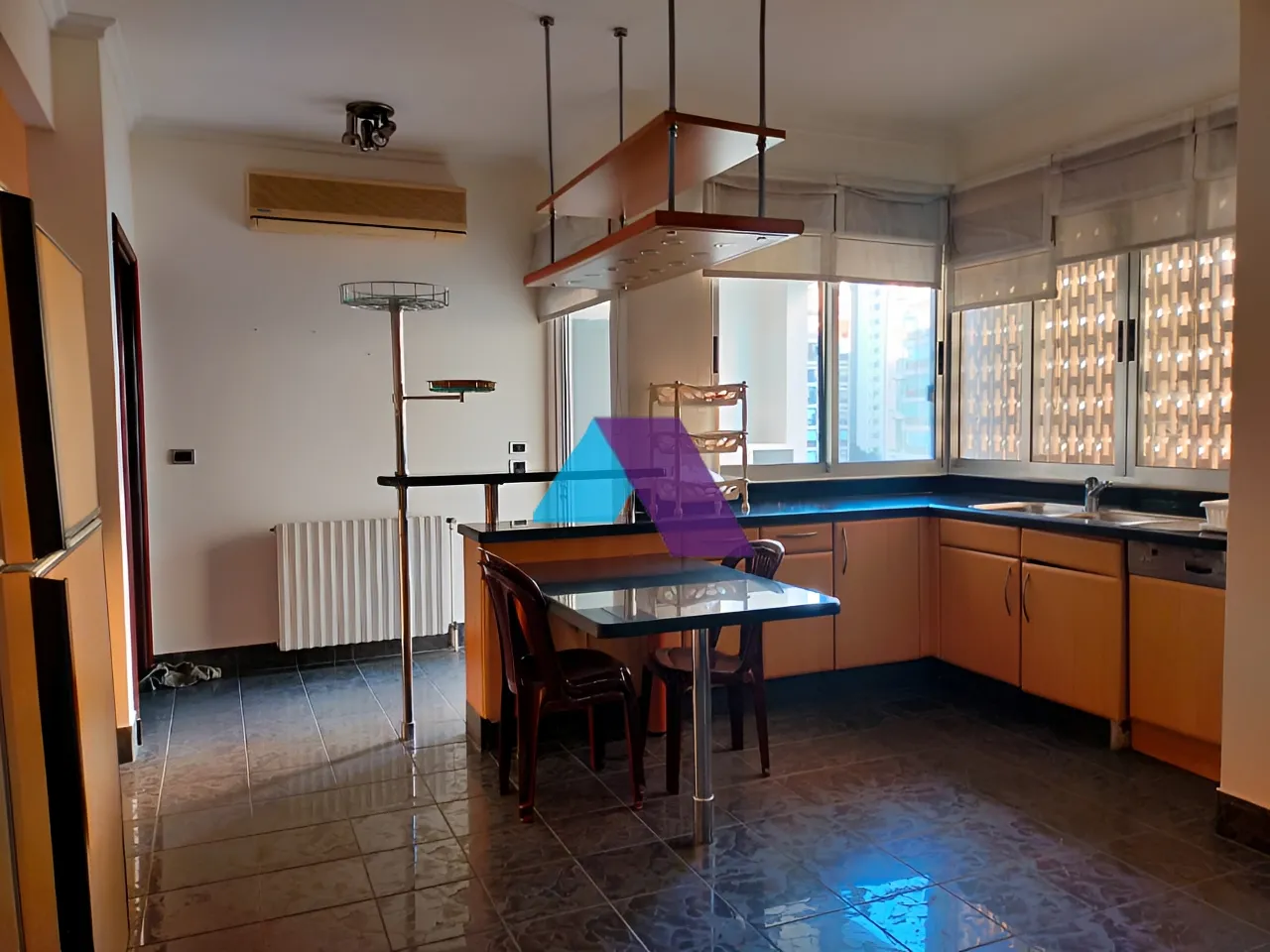 Apartment for Sale in Ain El Tineh - 4 bed, 5 bath
