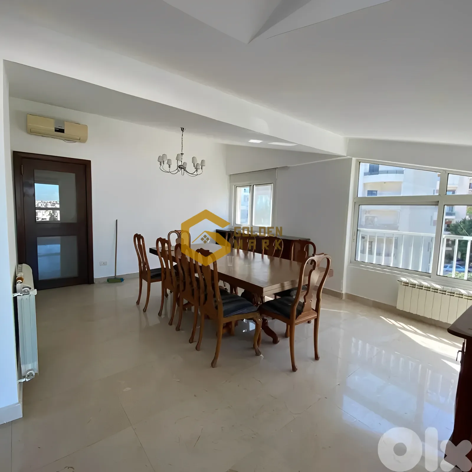 Apartment for Sale in Haret Sakher - 3 bed, 4 bath