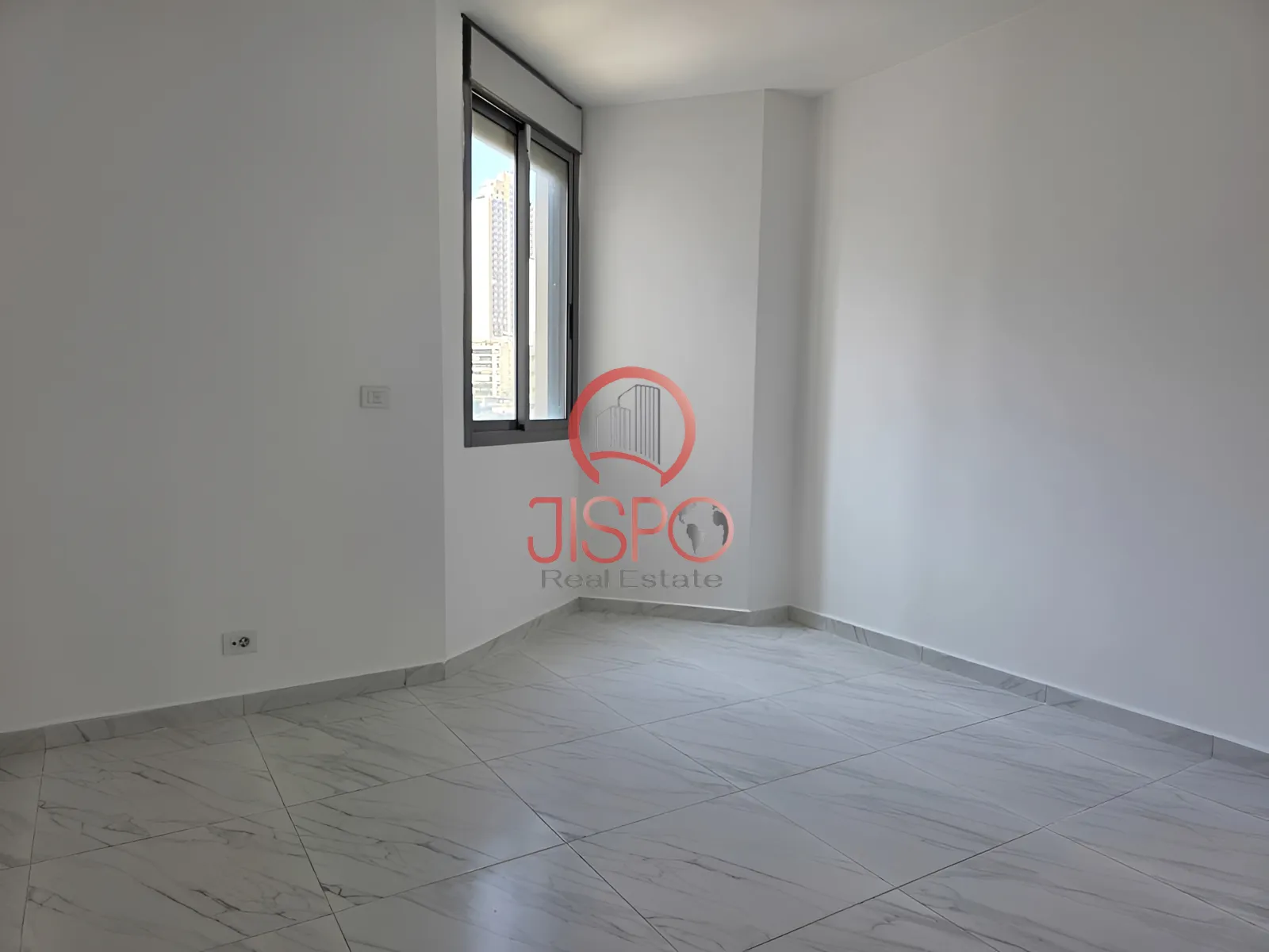 Apartment for Sale in Sioufi