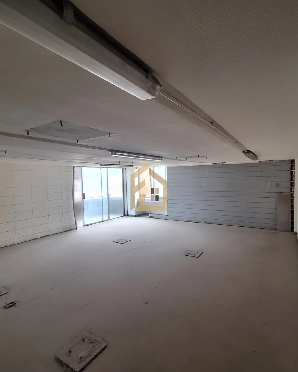 Industrial Unit for sale in Nahr El Mot، Lebanon