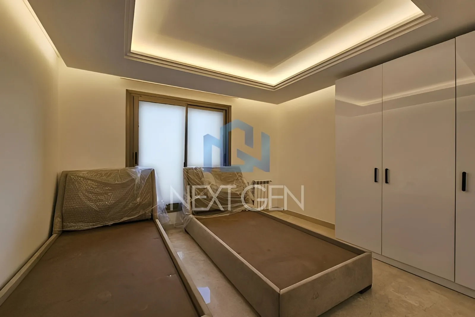 Apartment for Sale in Raoucheh, Beirut, Lebanon
