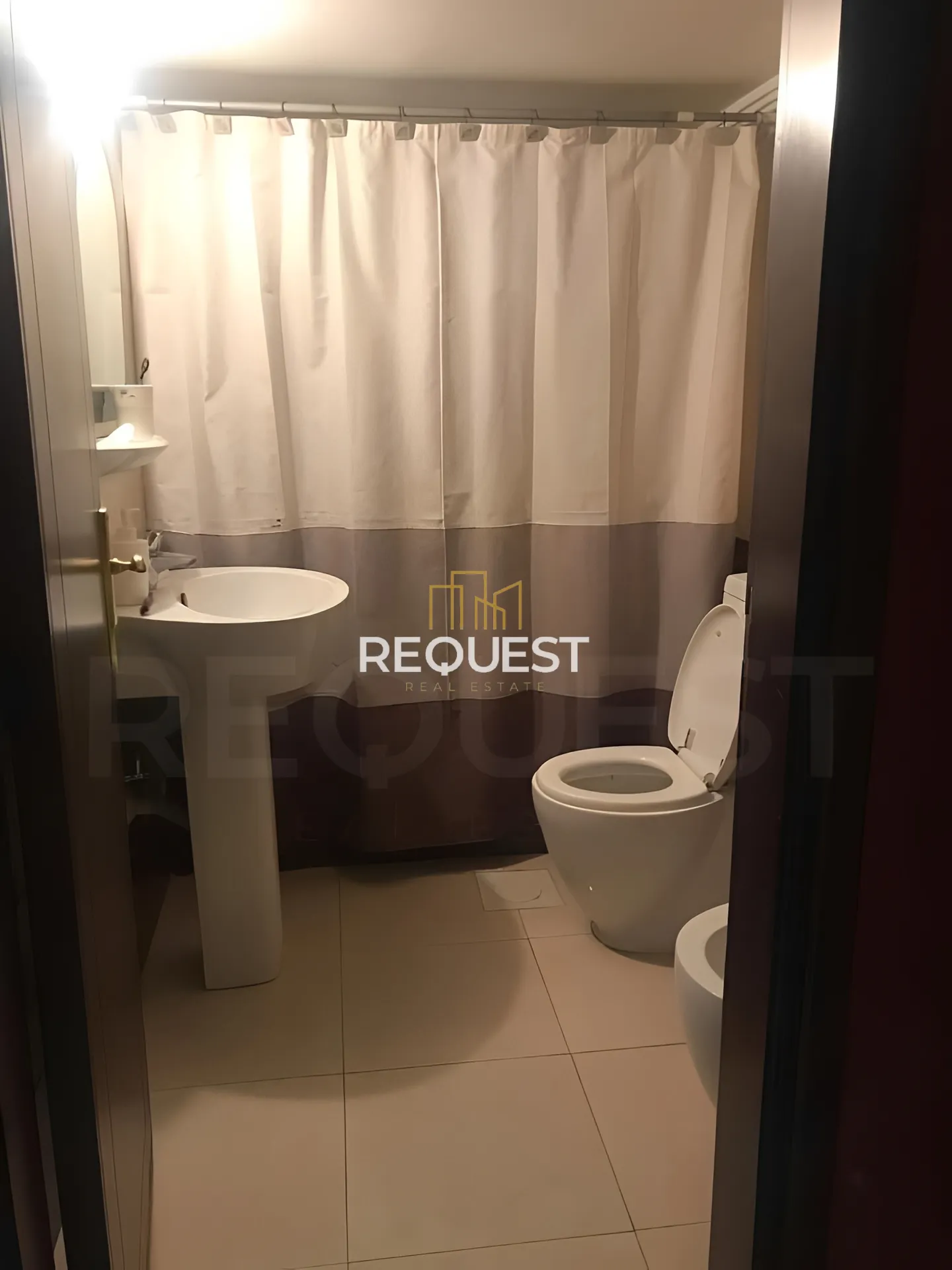 Apartment for sale in Ain el remmaneh, lebanon