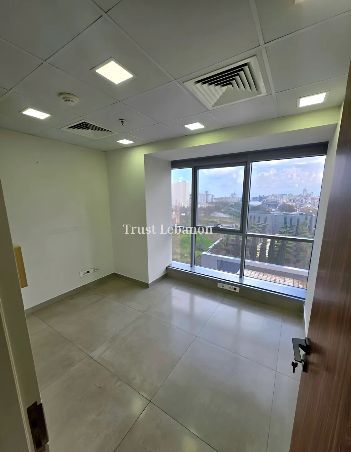 Commercial Commercial for rent in Achrafieh, Beirut, Lebanon