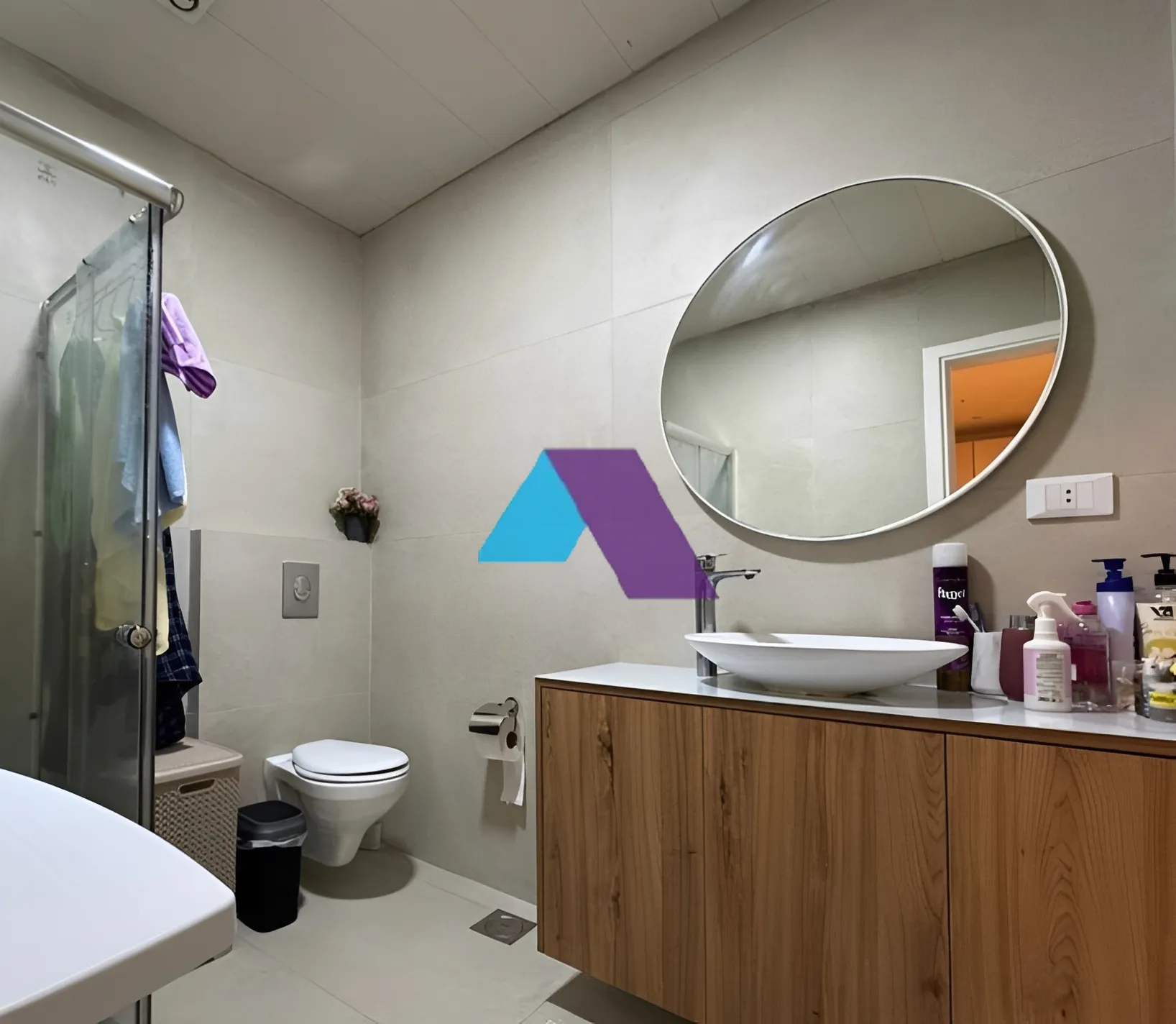 Apartment for Sale in Mansourieh - 2 bed, 2 bath