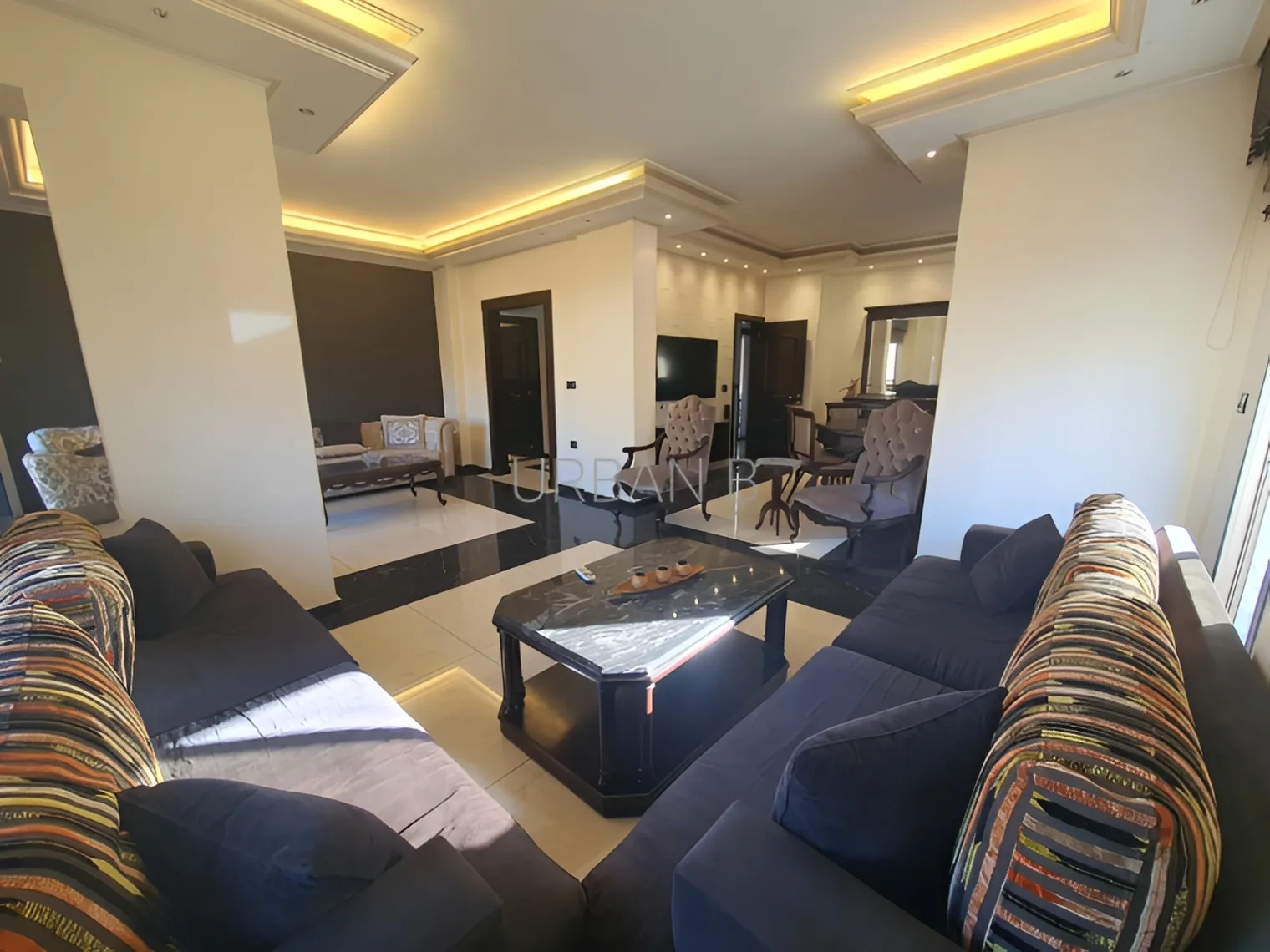 Apartment for Sale in Ramlet El Baida, Bayrut, Lebanon