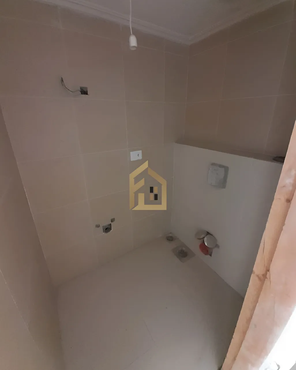 Apartment for sale in Oyoun, Lebanon - 3 bed, 3 bath
