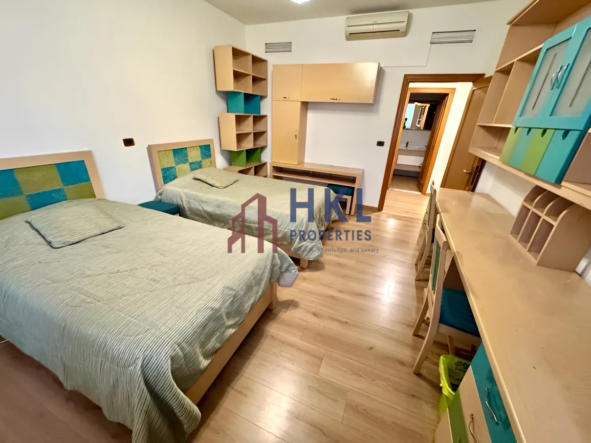 Apartment for rent in Sanayeh