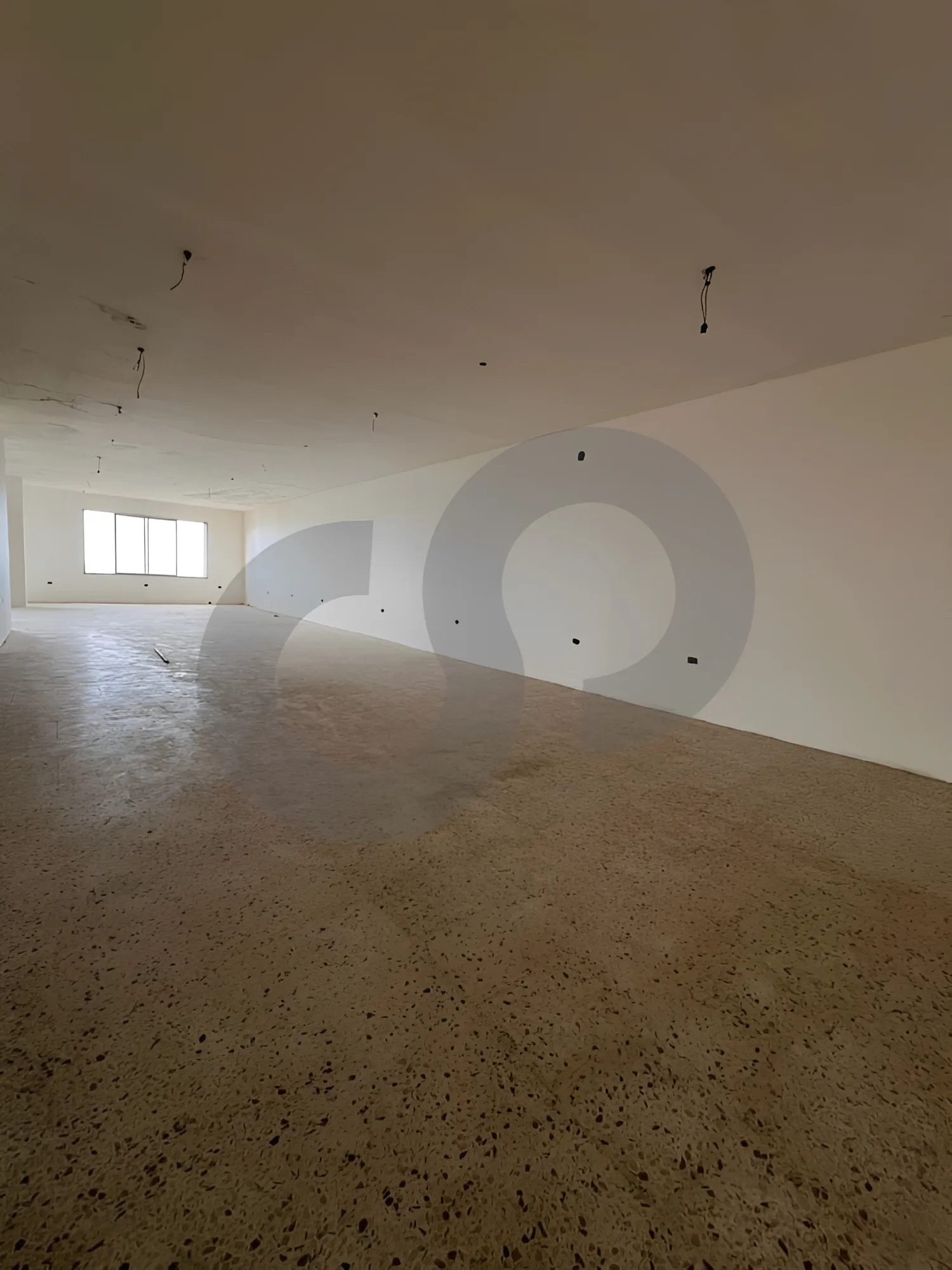 Commercial Property for Rent in Khalde