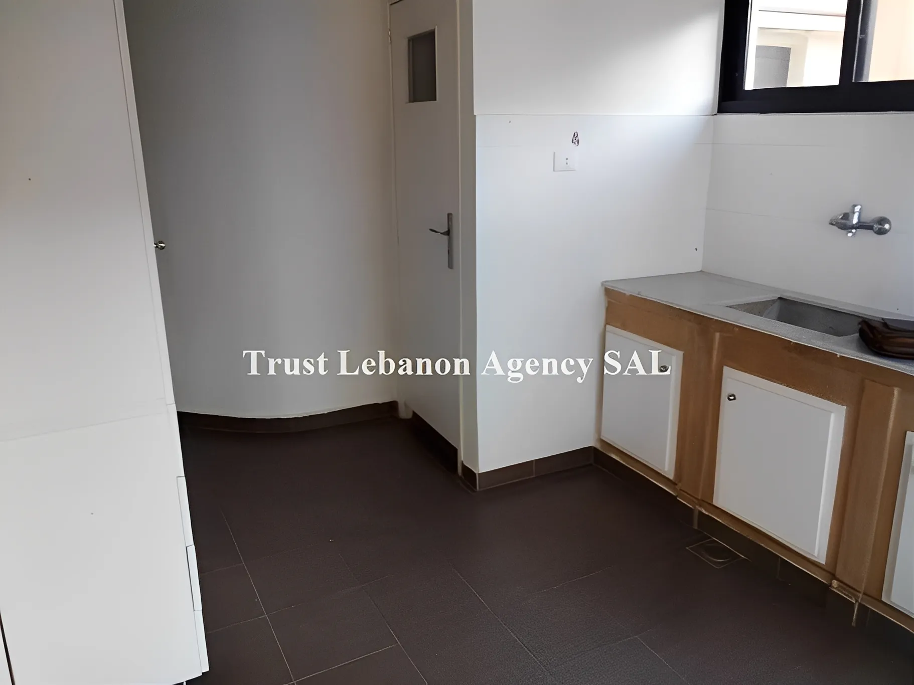 Office for rent in Beirut, Badaro