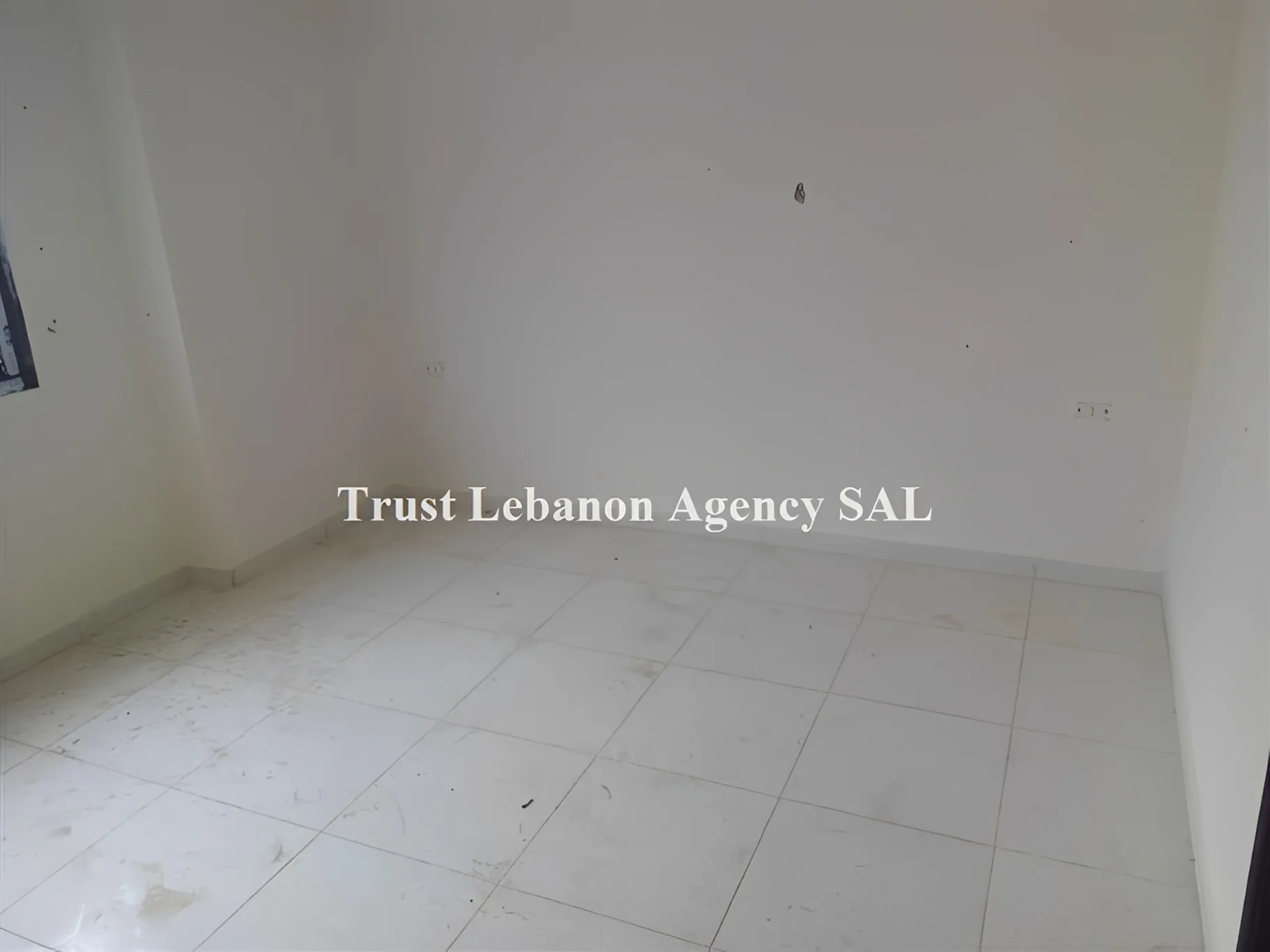 Apartment for Sale in Choueifat, Al Aamroussieh
