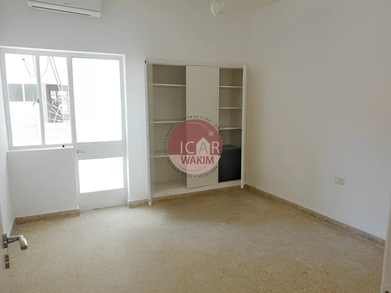 Apartment for sale in Forn El Chebbak