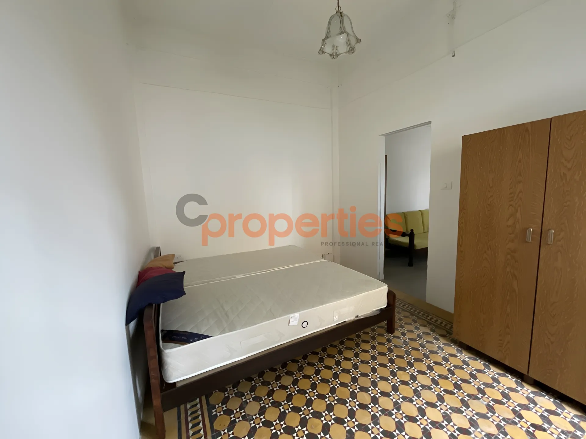Apartment for Rent in Geitawi - 1 bed, 1 bath