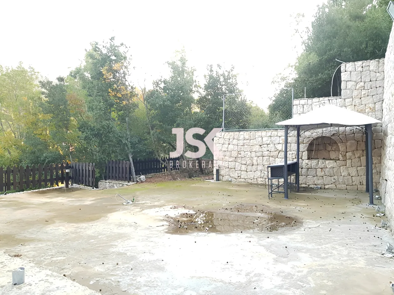 Triplex for sale in Chahtoul