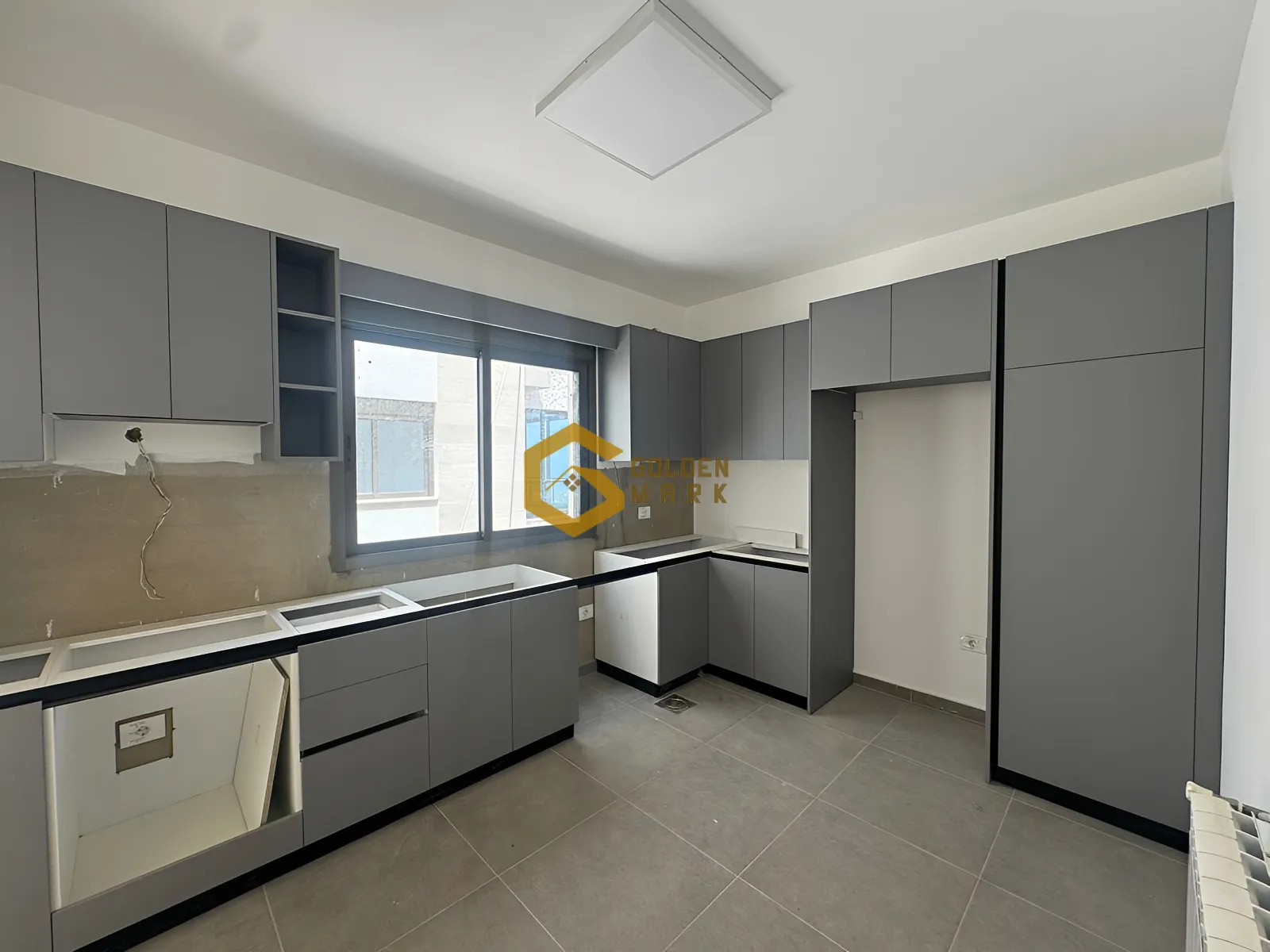 Apartment for Sale in Bsalim