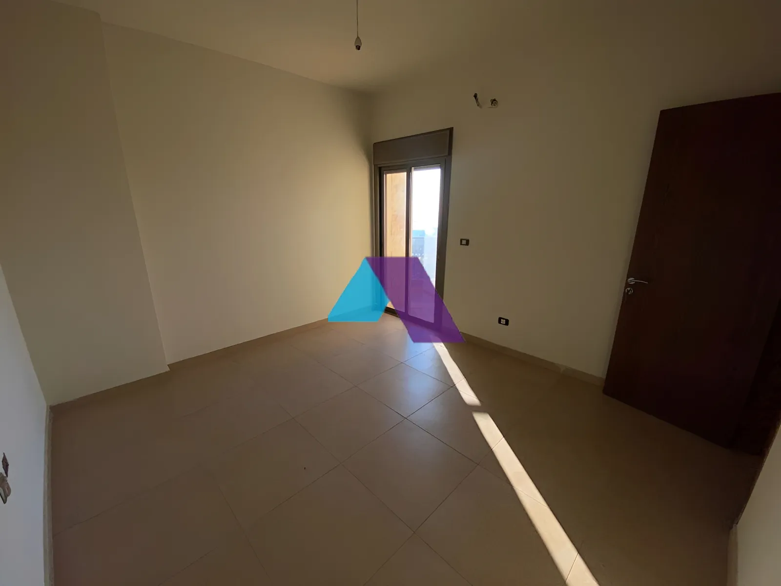 Apartment for Sale in Ballouneh