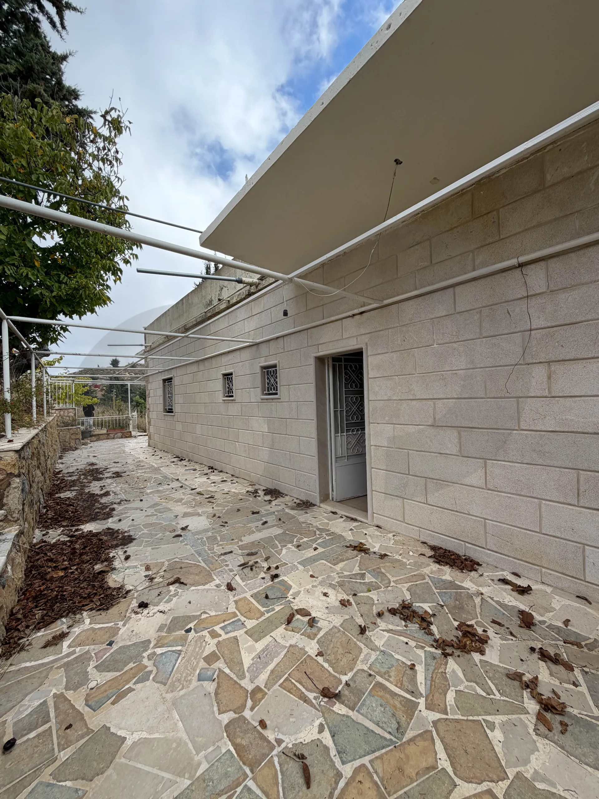 Apartment for Sale in Bhamdoun