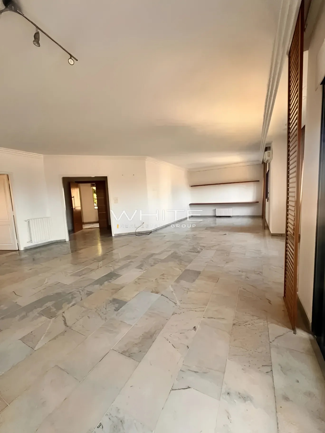 Apartment for Sale in Achrafieh - 3 bed, 3 bath