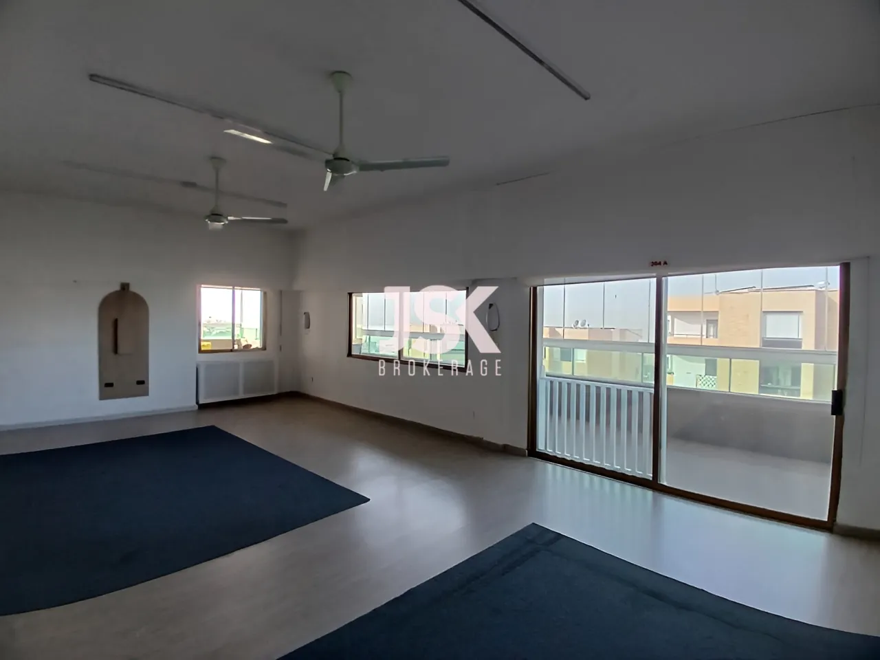 Villa for Sale in Naqqache
