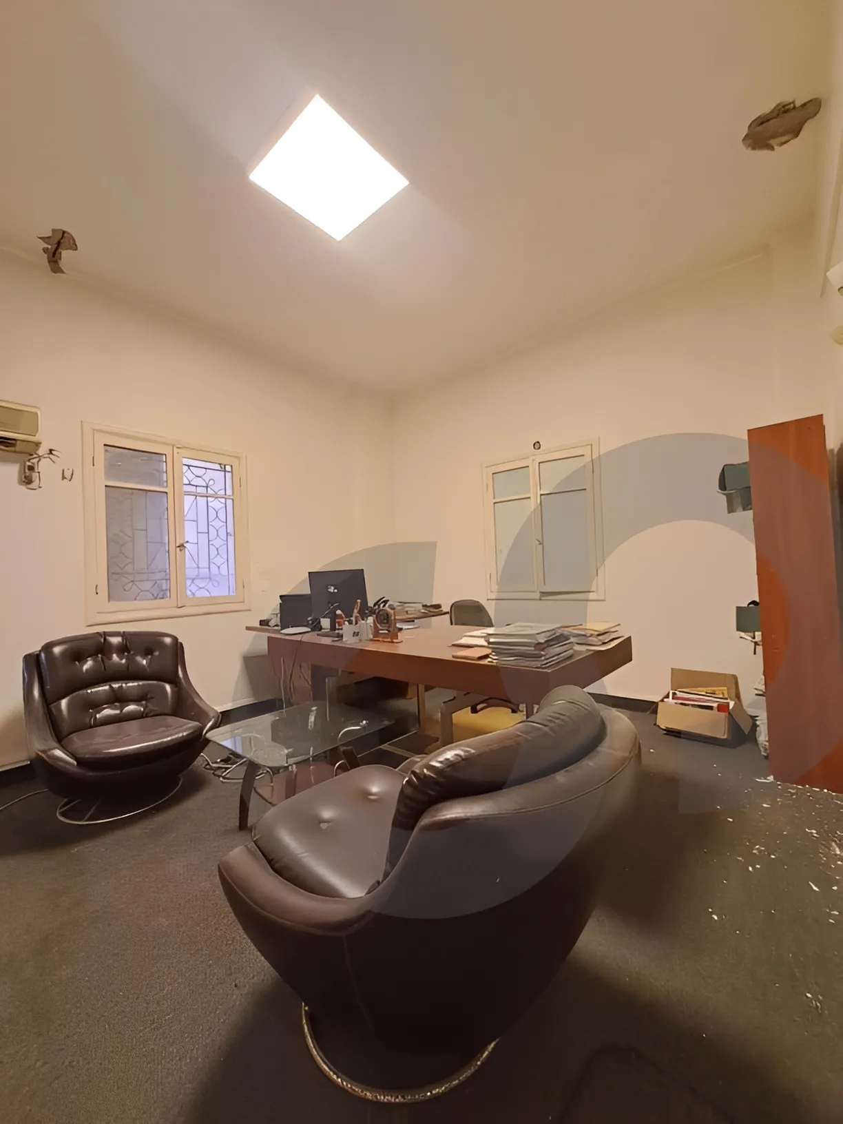 Office for Sale in Raoucheh