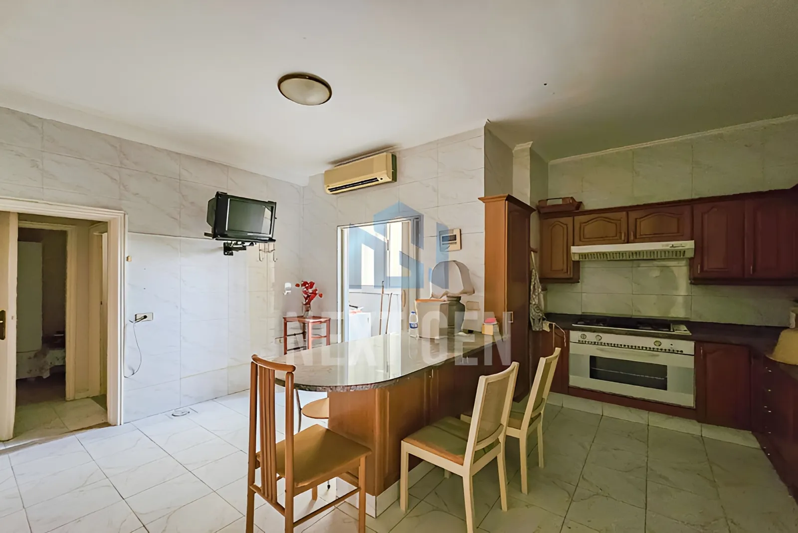 Apartment for Sale in Ain El Tineh