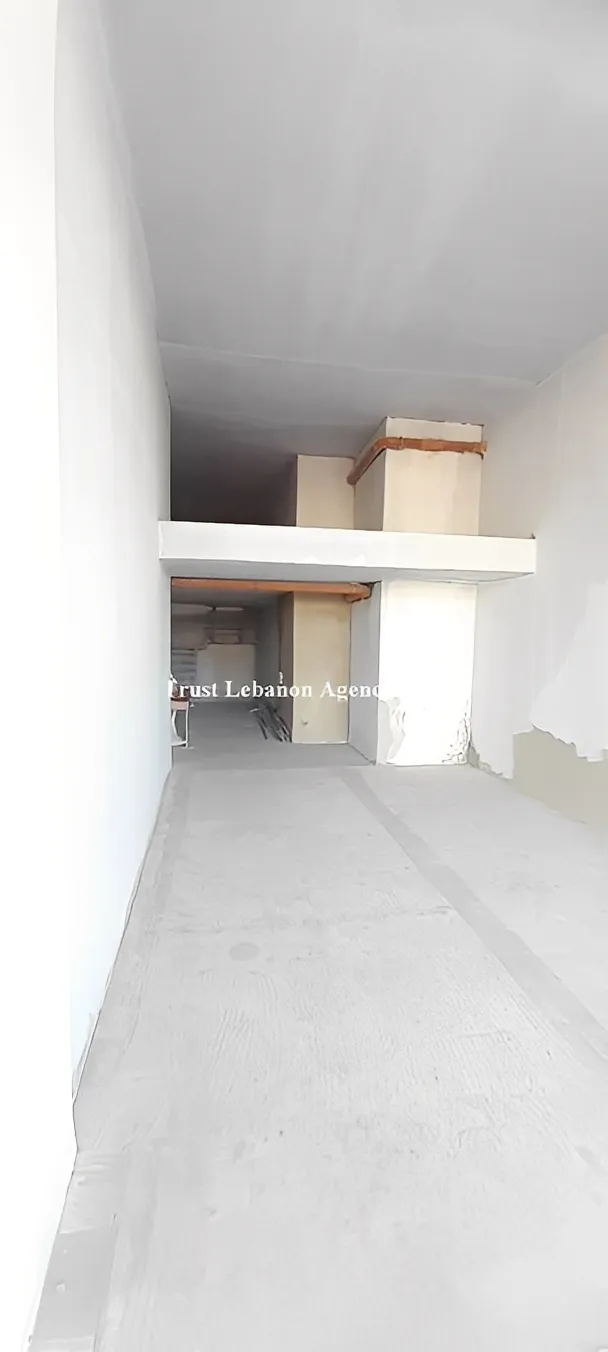 Shop for rent in Metn, Dbayeh