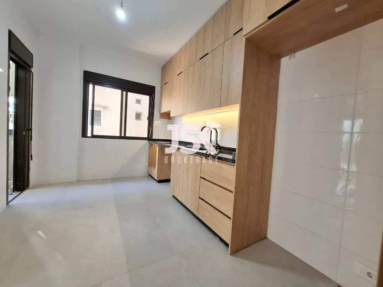 Apartment for Rent in Kaslik