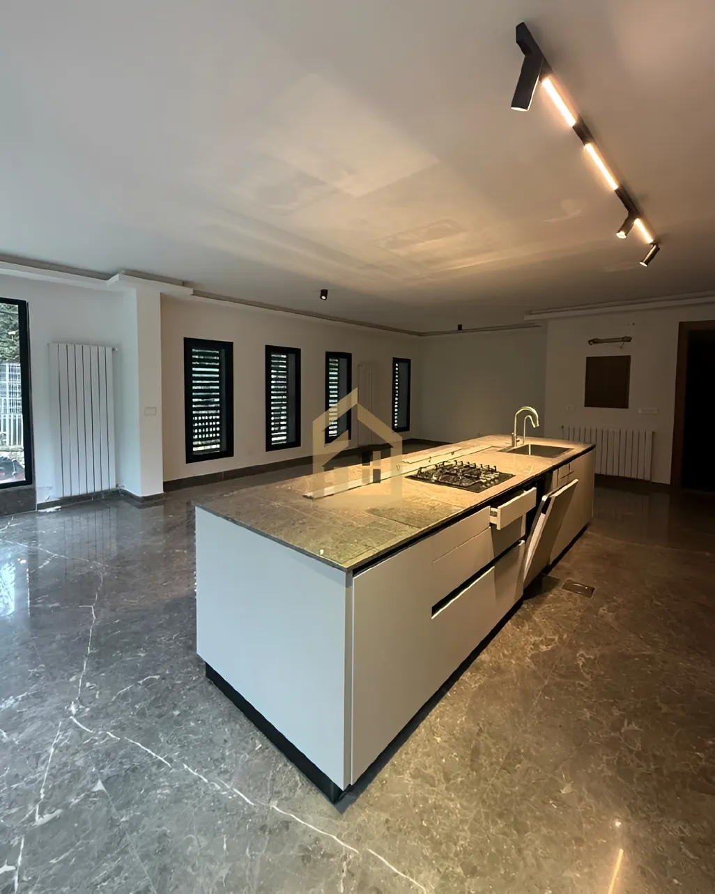 Apartment for sale in Mar Chaaya, Lebanon - 3 bed, 3 bath