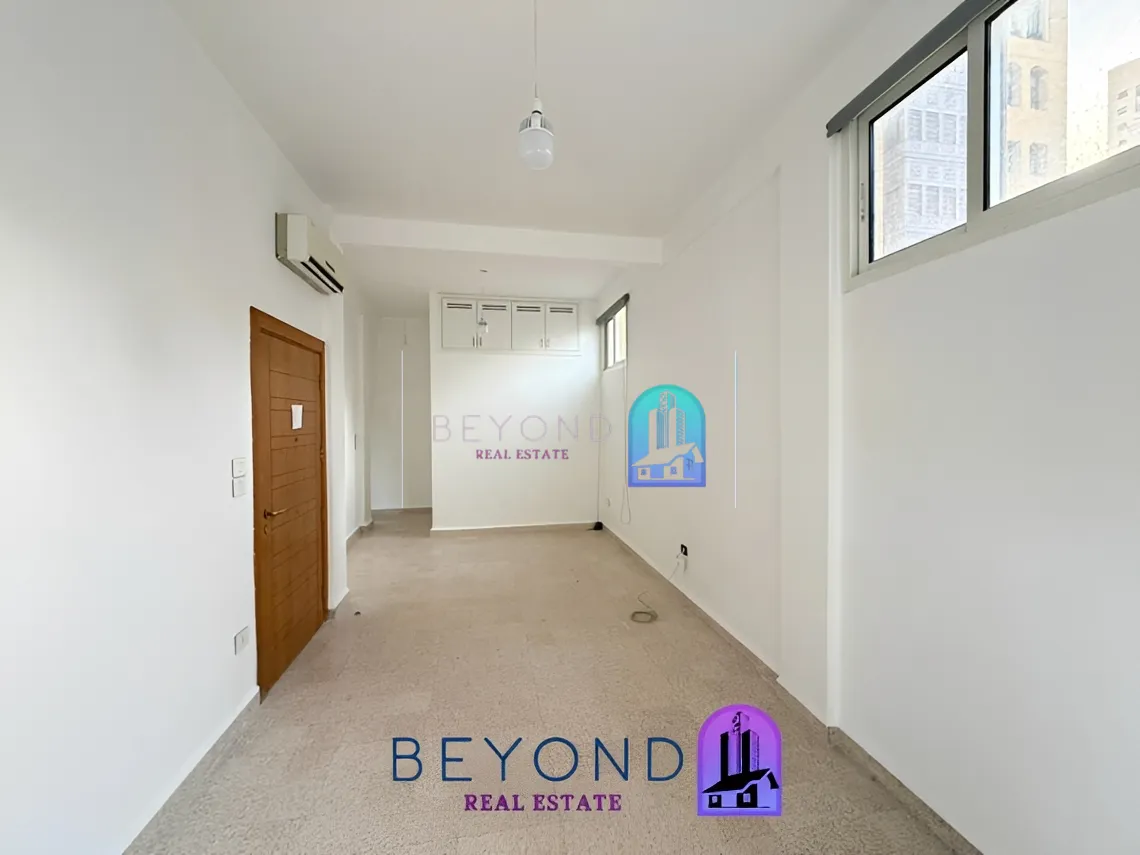Apartment for rent in Hamra, Beirut, Lebanon - 2 bed, 2 bath