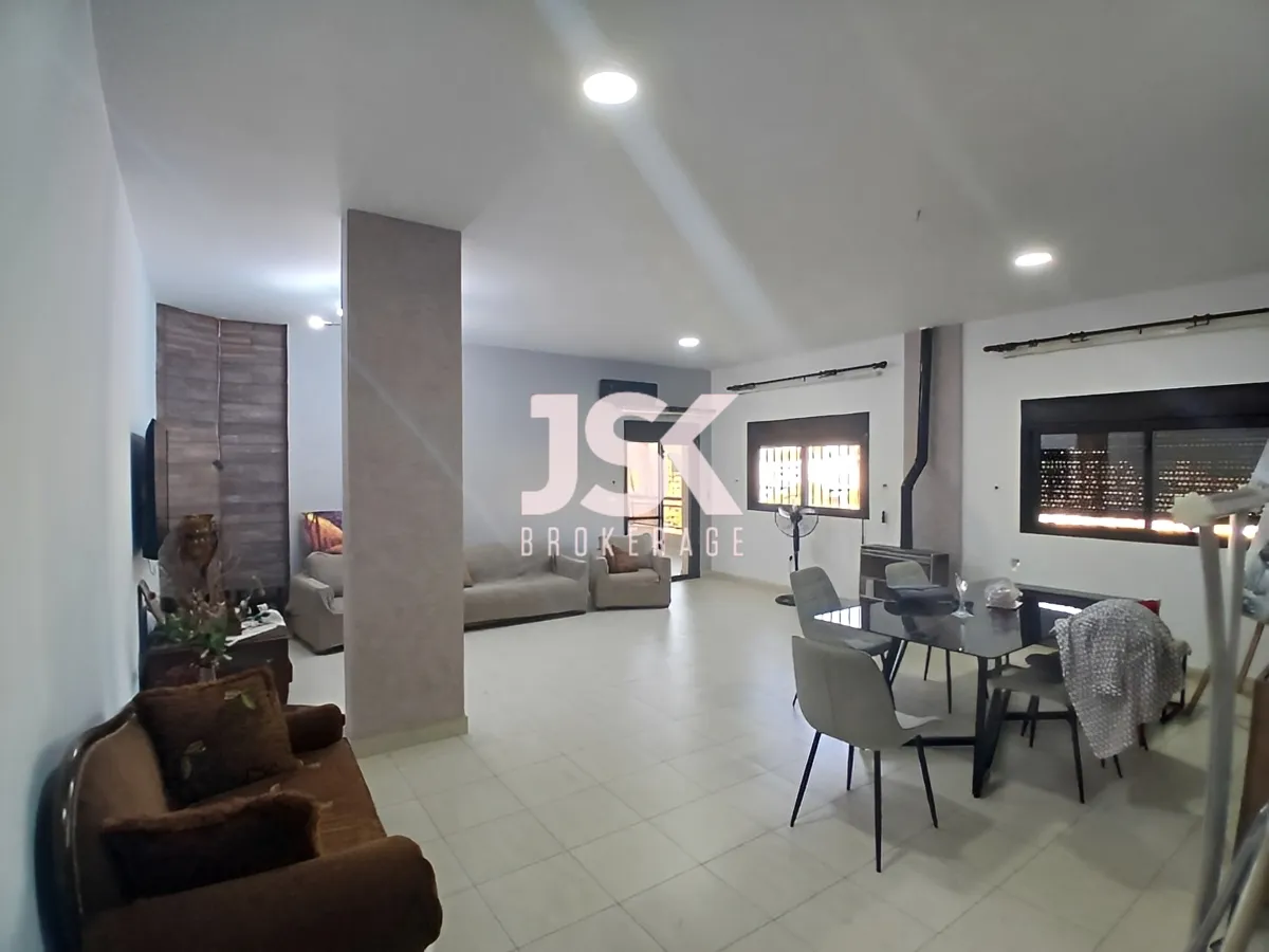 Apartment for Sale in Aaoukar, Lebanon - 3 bed, 3 bath