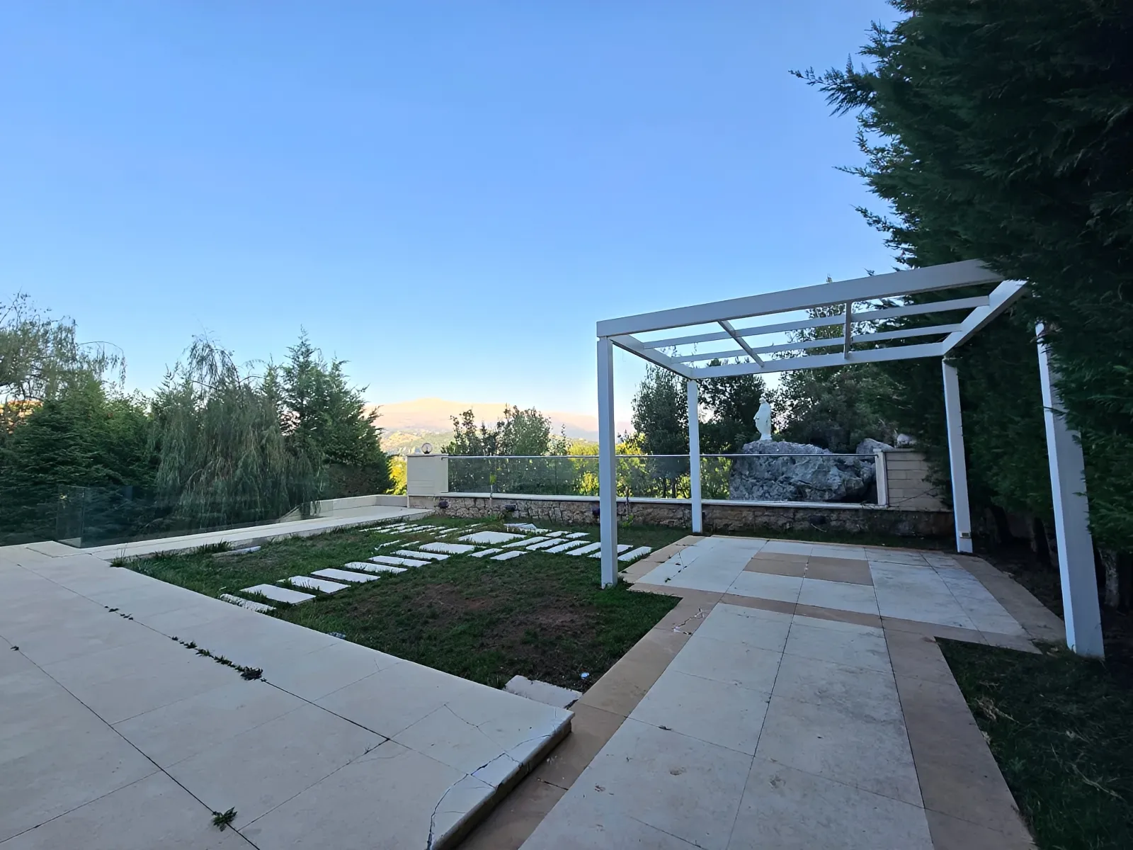 Villa for Sale in Qleiat - 4 bed, 5 bath