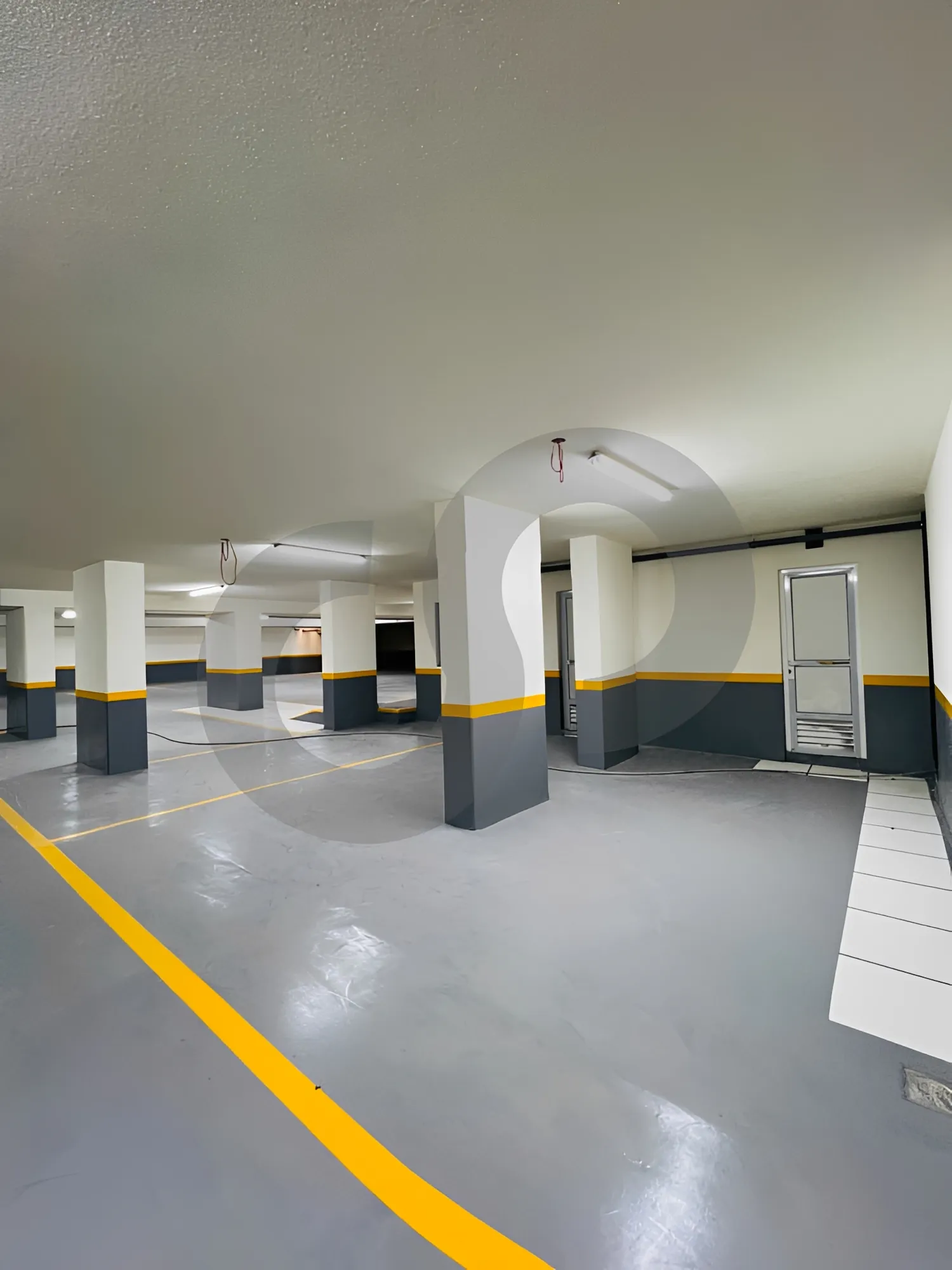Building for Rent in Haret Sakher