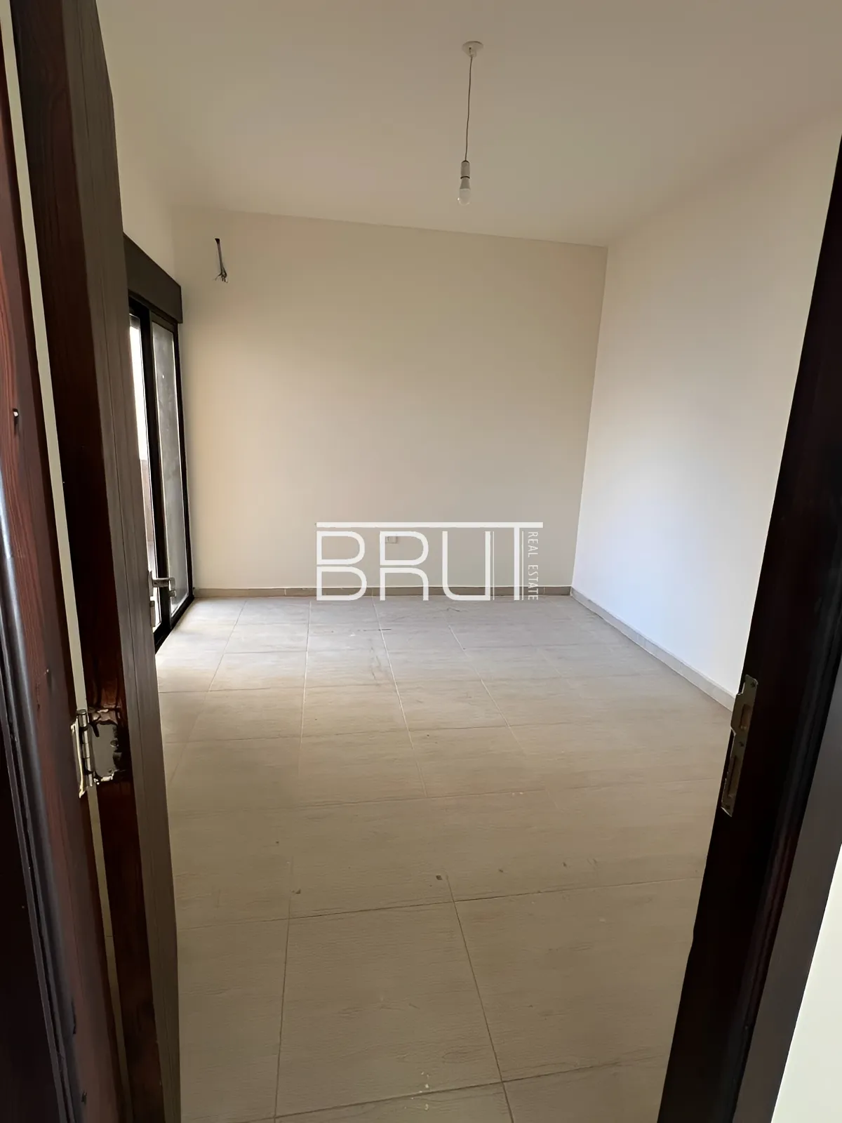 Apartment for Sale in Zouk Mosbeh - 4 bed, 4 bath