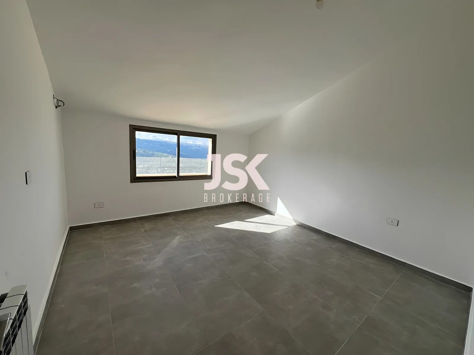 Apartment for Sale in Baabdat