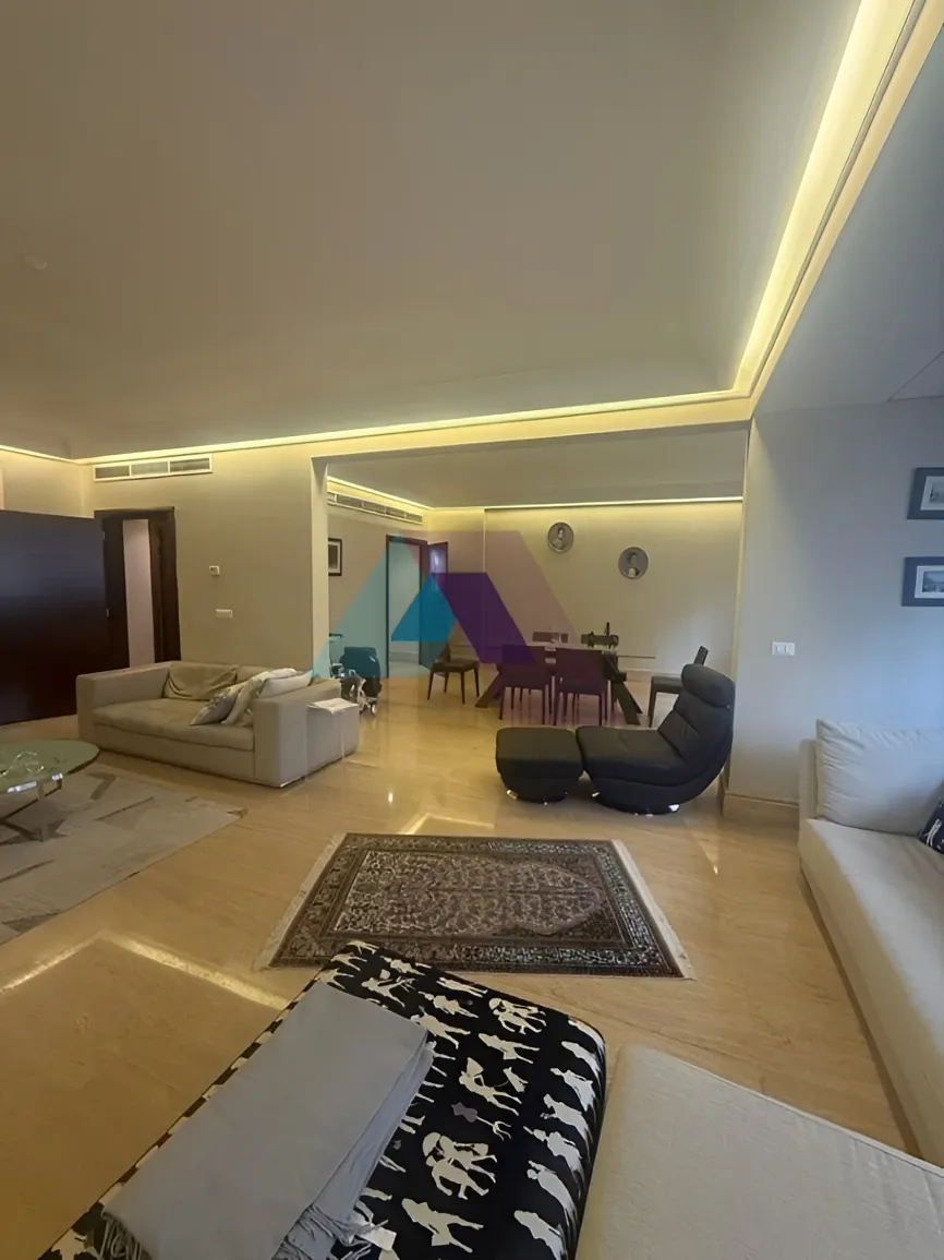 Apartment for sale in Hamra, Beirut, Lebanon - 3 bed, 4 bath