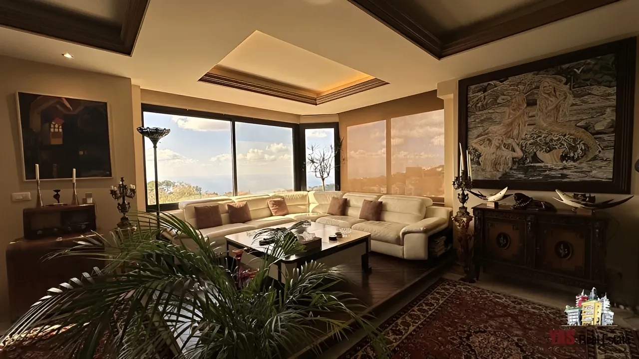 Apartment for Sale in Ballouneh