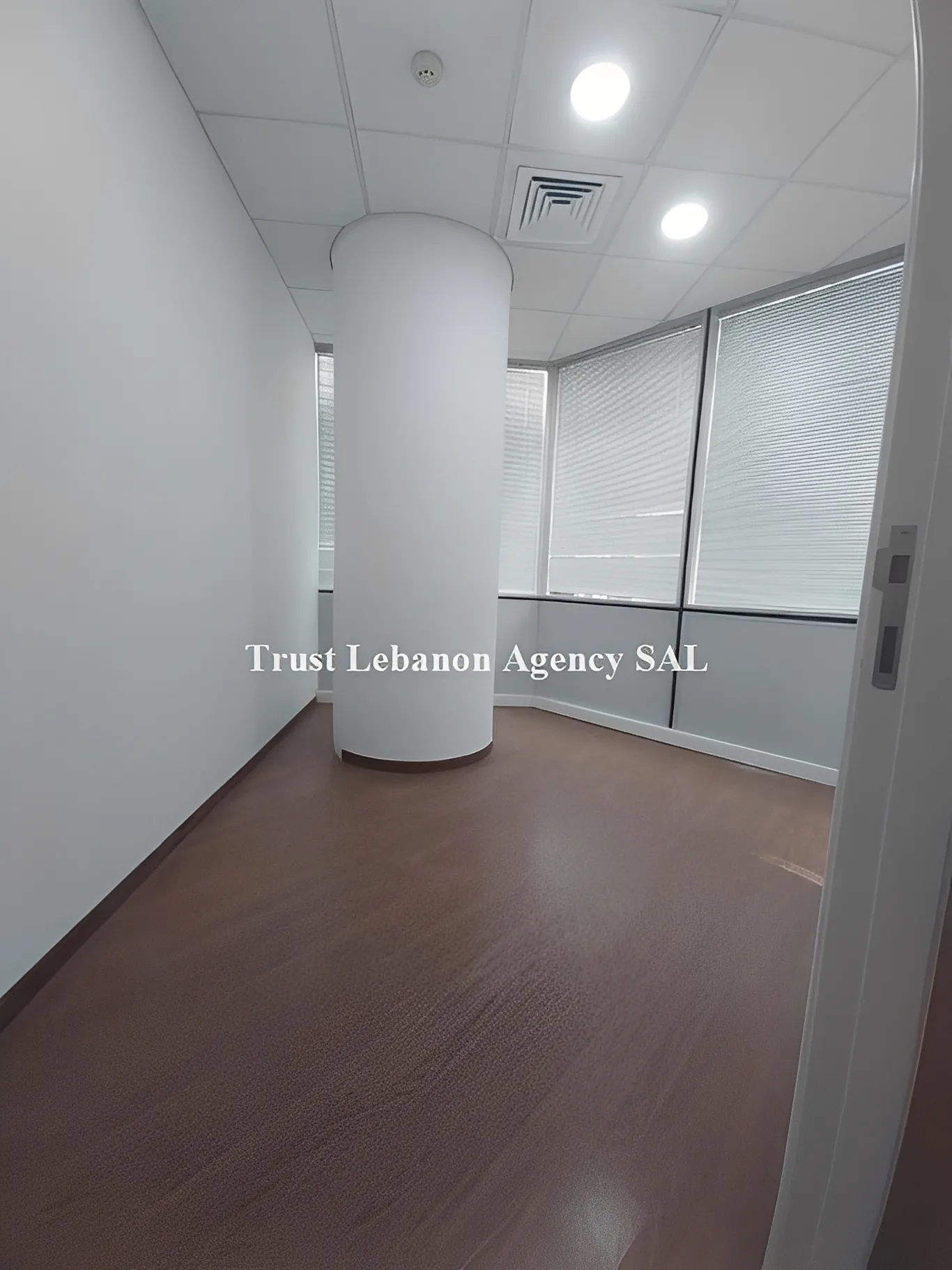 Office for rent in Metn, Jisr El Bacha