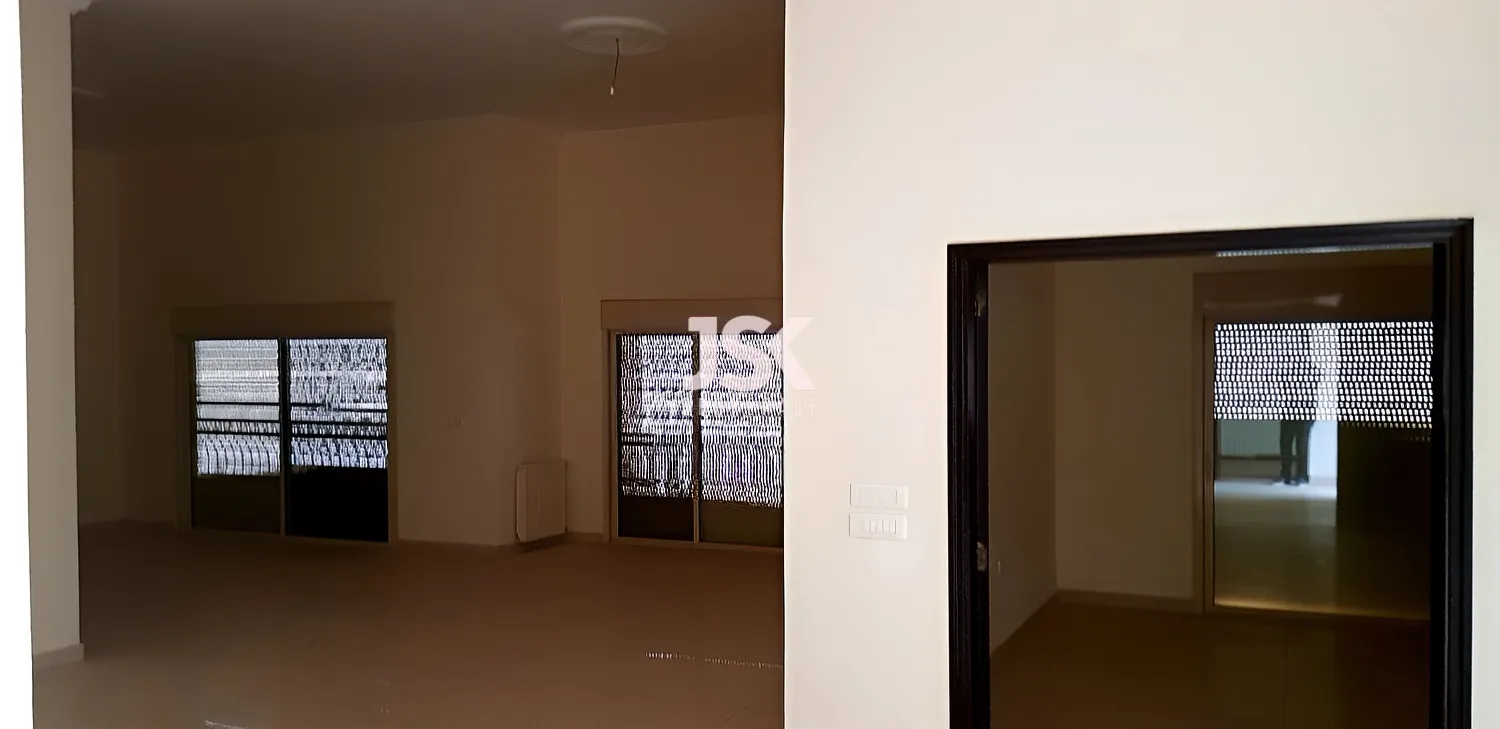 Villa for Sale in Kfour