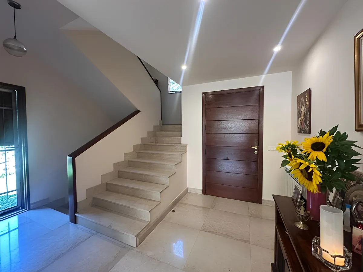 Villa for Sale in Baabdat