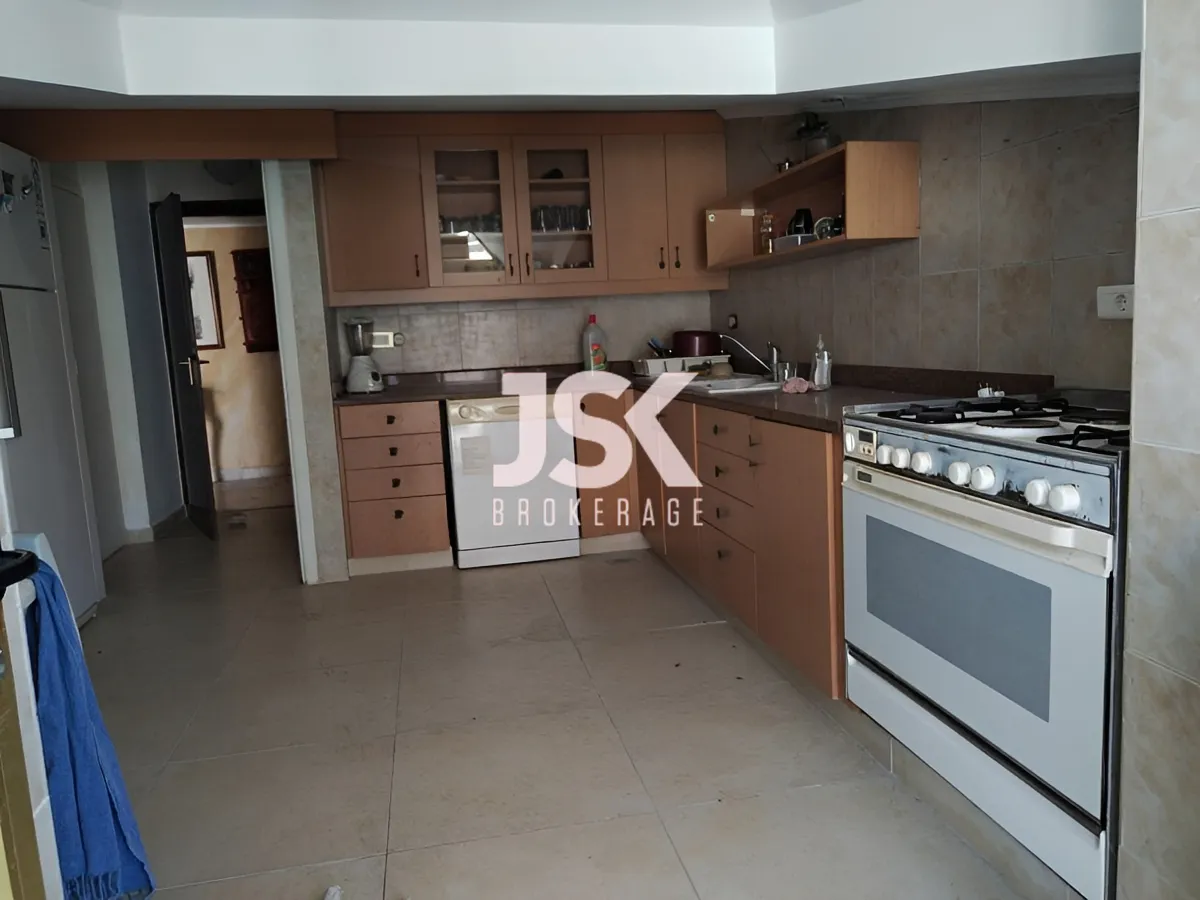 Apartment for Rent in Kaslik, Lebanon - 3 bed, 4 bath