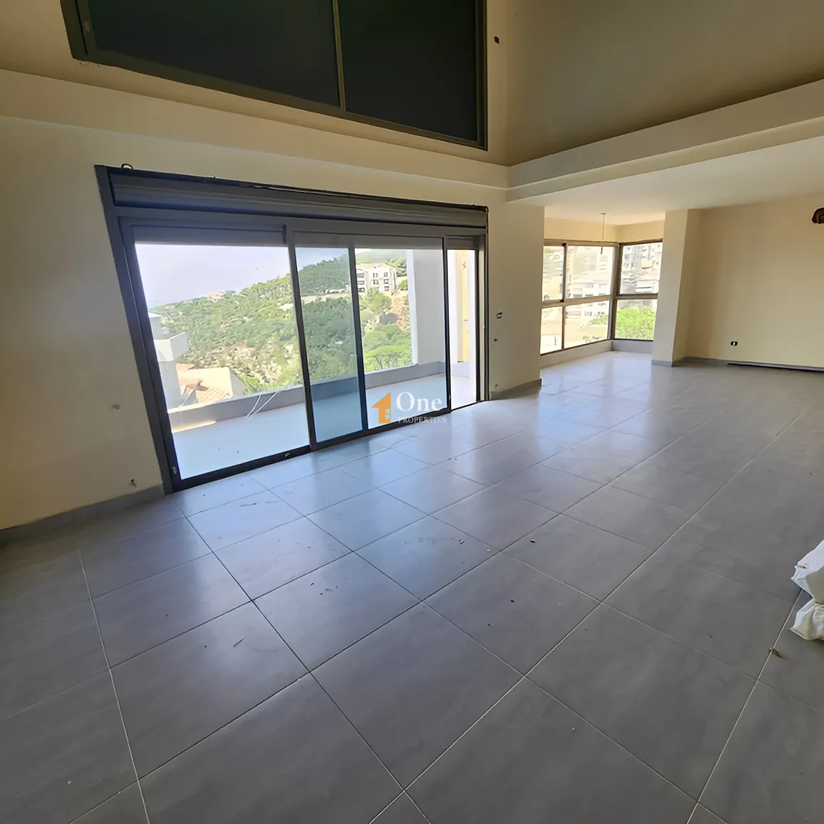 Triplex for Sale in Adma w Dafnah, Lebanon
