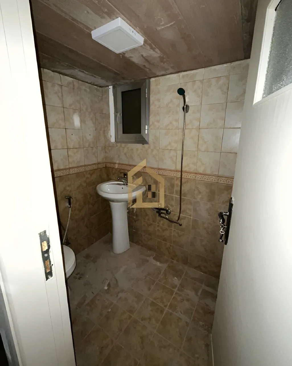Apartment for rent in Corniche el Mazraa, Beirut