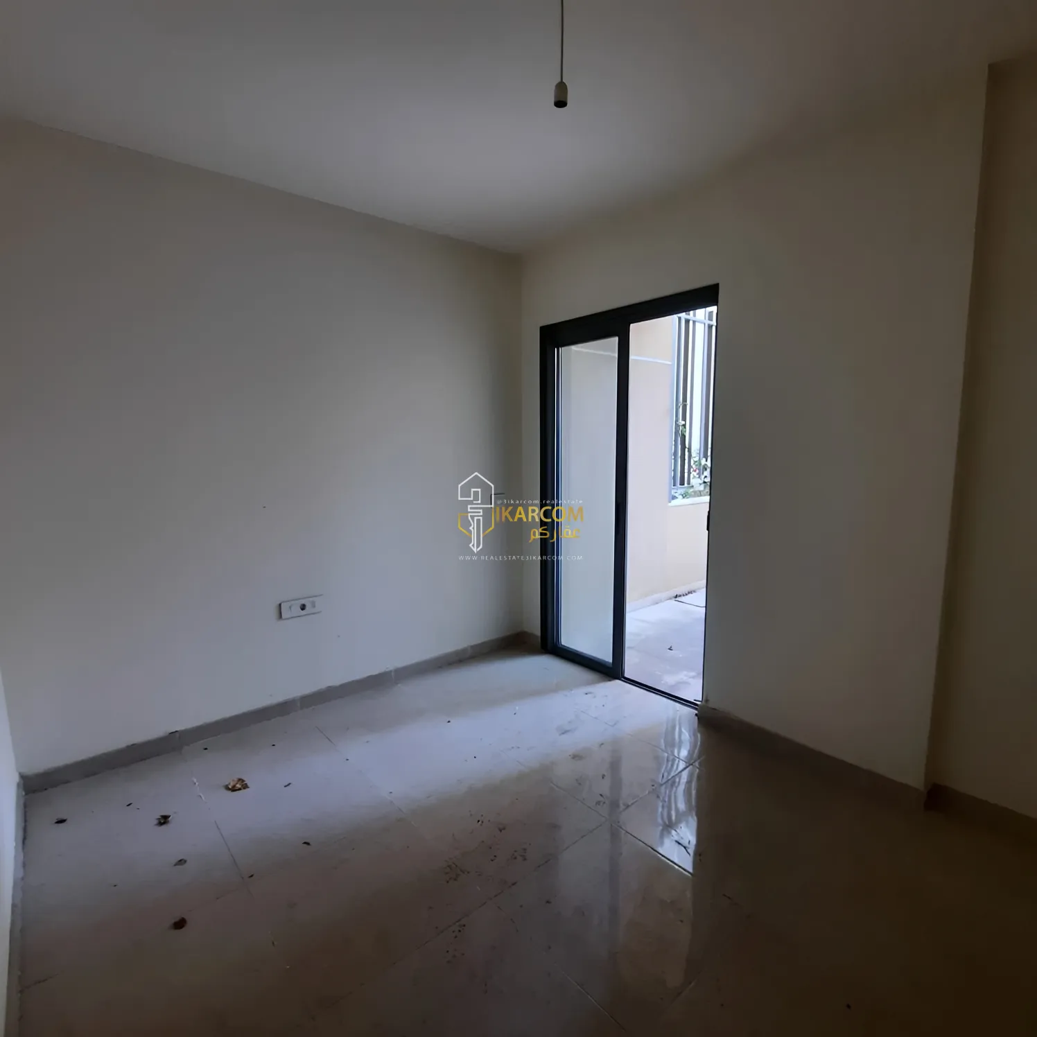 Apartment for sale in Achrafieh, Beirut, Lebanon - 2 bed, 3 bath