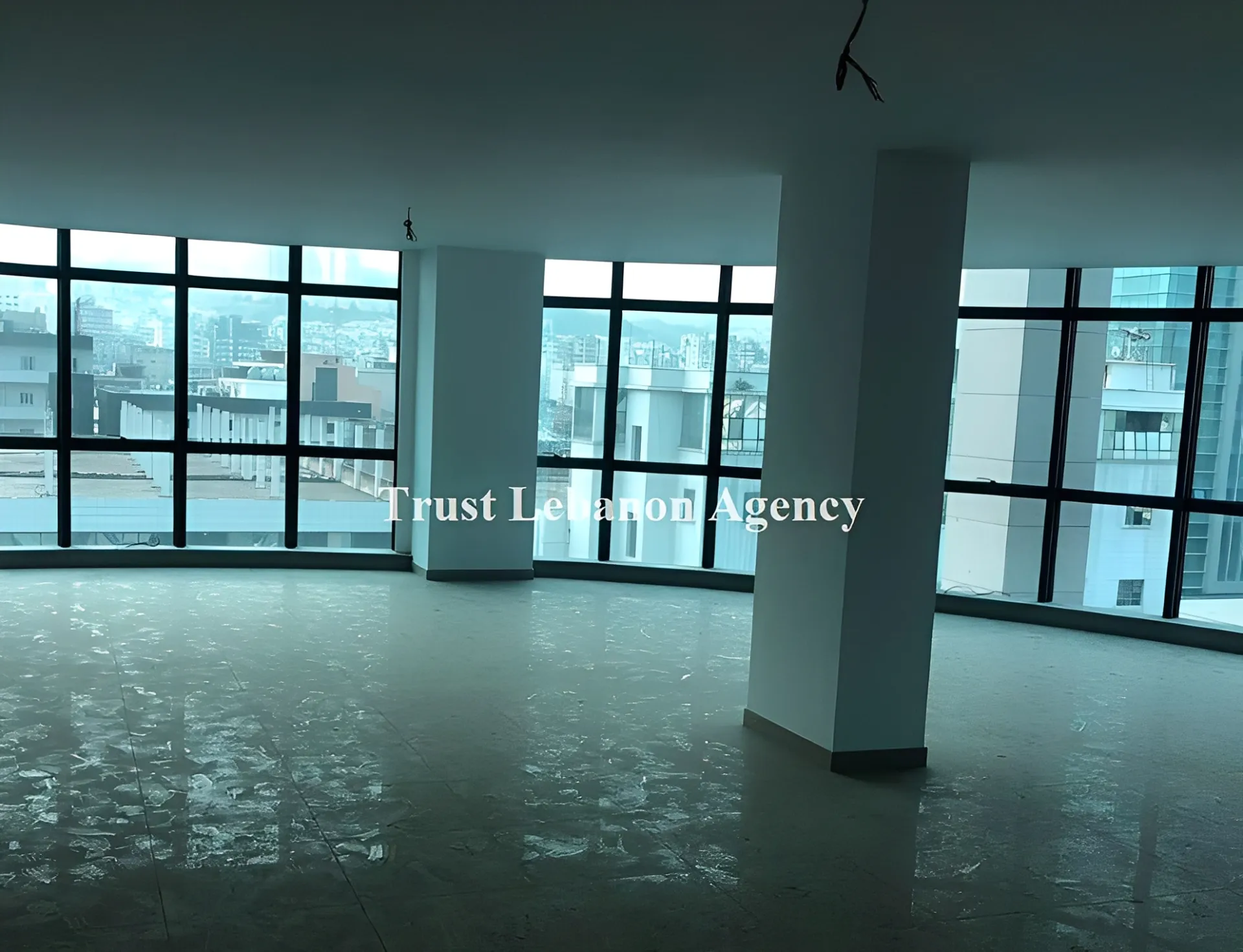 Office for rent in Metn, Sid El Bauchrieh
