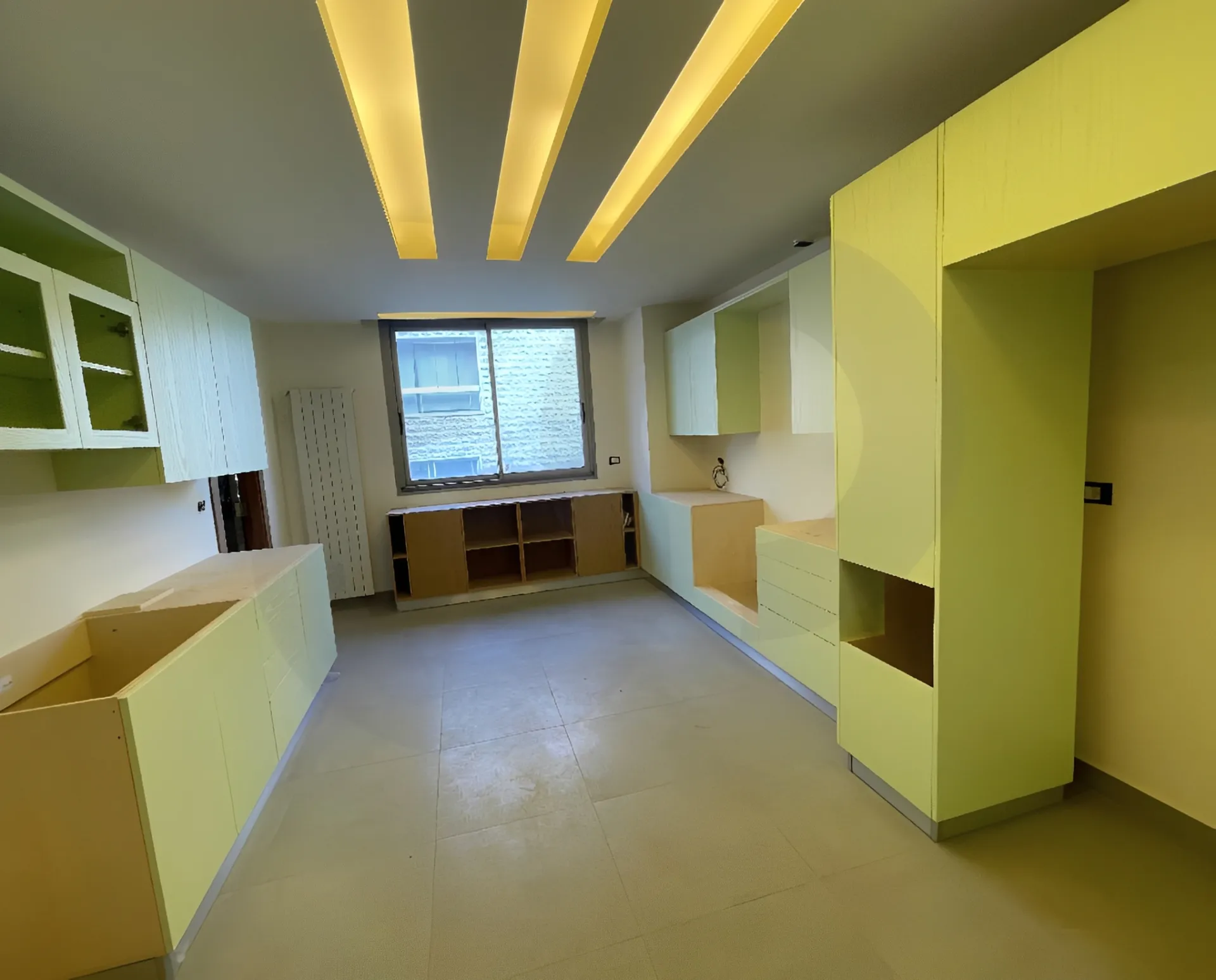Apartment for Sale in Montiverdi - 3 bed, 4 bath